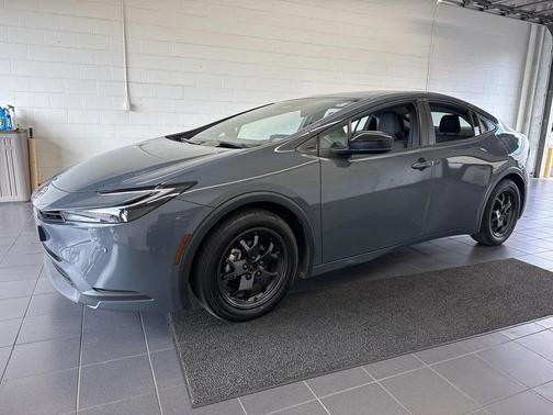 2024 Toyota Prius LE