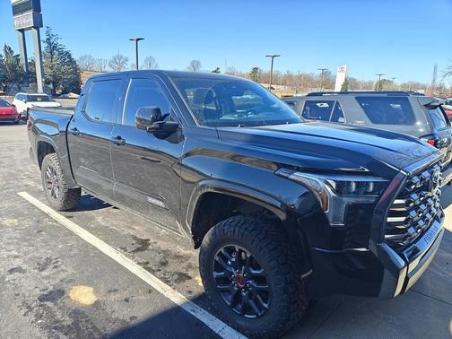 2023 Toyota Tundra Platinum