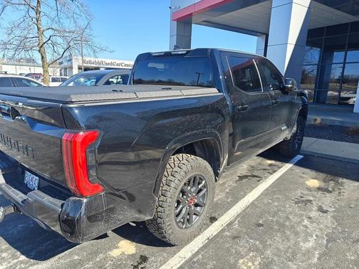 2023 Toyota Tundra Platinum