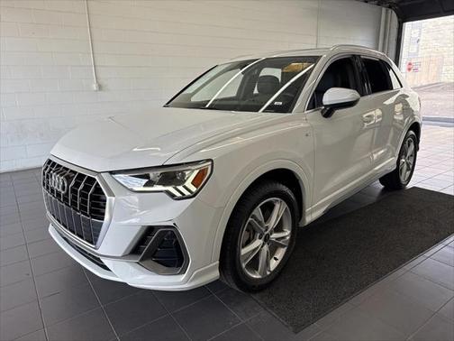 2021 Audi Q3 45 S line Premium Plus