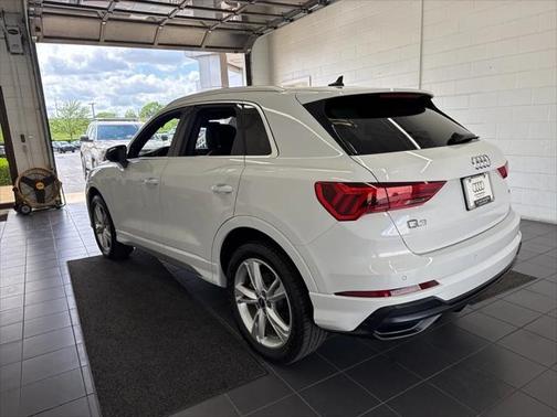 2021 Audi Q3 45 S line Premium Plus