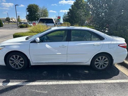 2017 Toyota Camry XLE