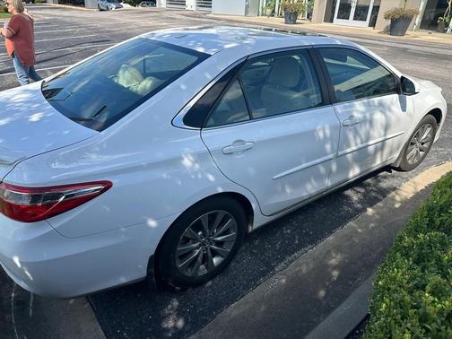 2017 Toyota Camry XLE