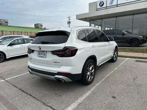2023 BMW X3 xDrive30i
