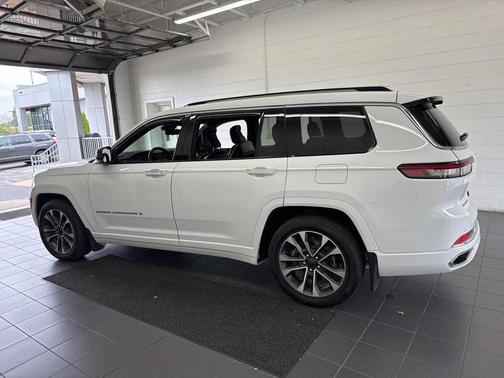 2022 Jeep Grand Cherokee L Overland