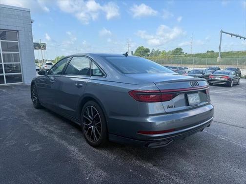 2021 Audi A8 L 60