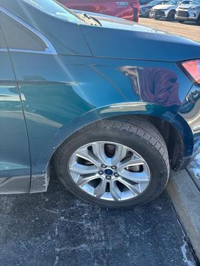 2020 Ford Edge Titanium