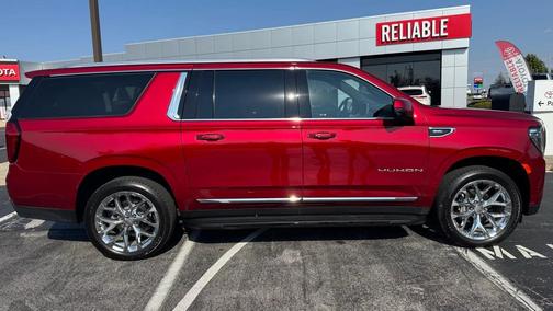 2023 GMC Yukon XL SLT