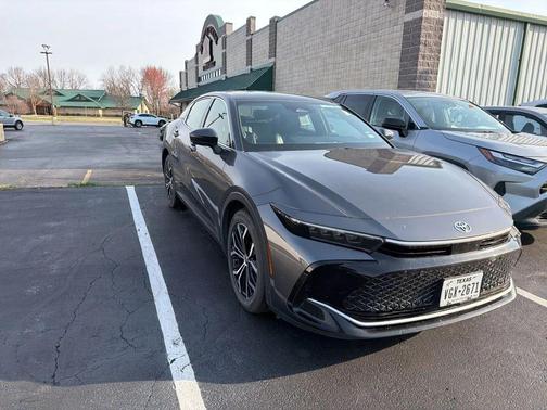 2024 Toyota Crown Limited