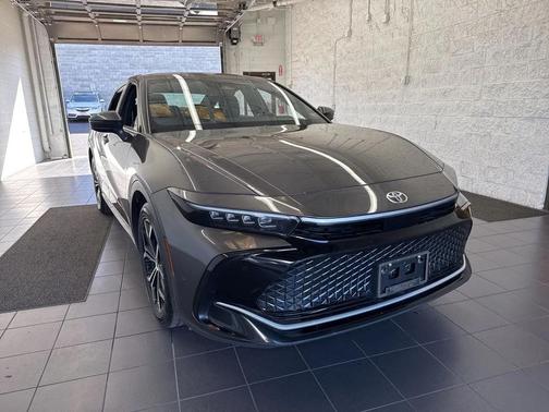 2024 Toyota Crown Limited