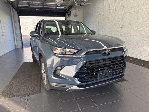 2025 Toyota Grand Highlander Limited