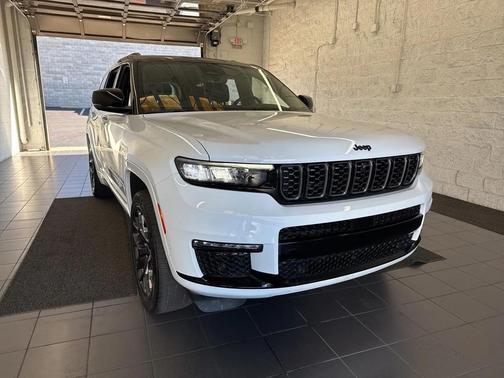 2023 Jeep Grand Cherokee L Summit Reserve