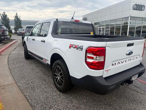 Oxford White 2022 Ford Maverick XLT
