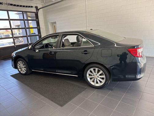 Black Metallic 2012 Toyota Camry XLE