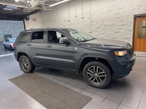 2017 Jeep Grand Cherokee Trailhawk