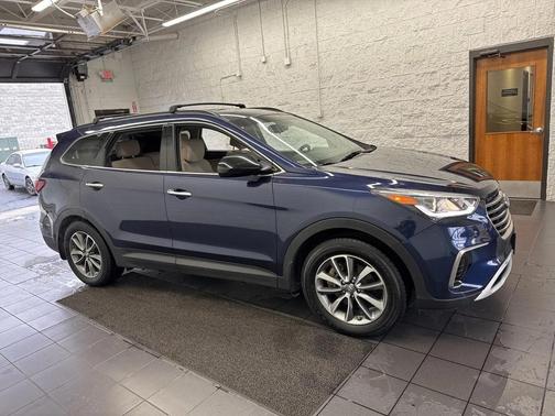 2018 Hyundai SANTA FE SE