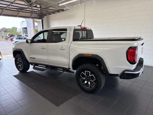 2024 GMC Canyon AT4X
