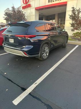 2020 Toyota Highlander Platinum