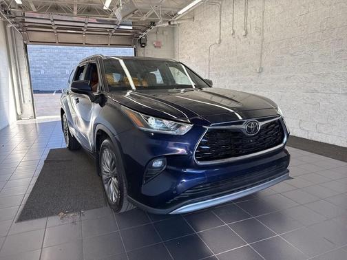 2020 Toyota Highlander Platinum