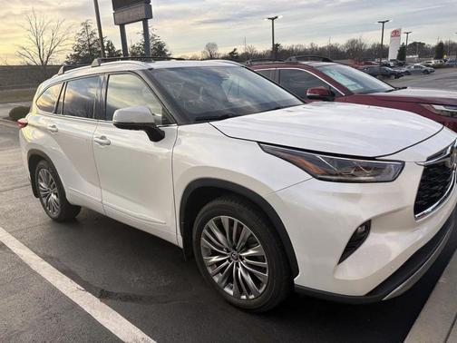 2021 Toyota Highlander Platinum