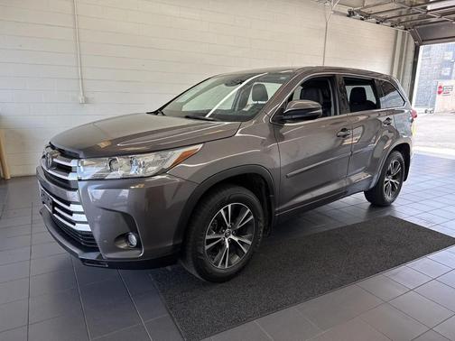 2018 Toyota Highlander LE Plus
