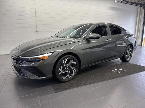 2024 Hyundai ELANTRA HEV Limited