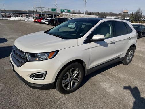 2016 Ford Edge Titanium