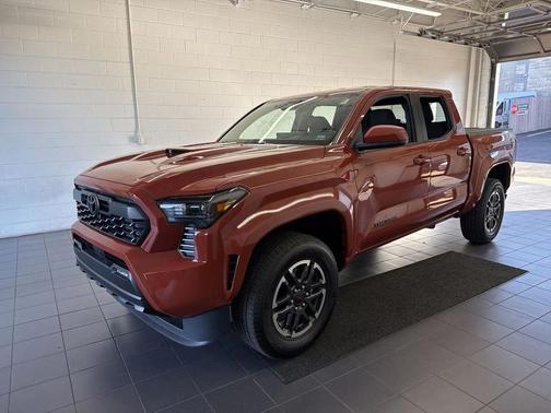 2025 Toyota Tacoma TRD Sport