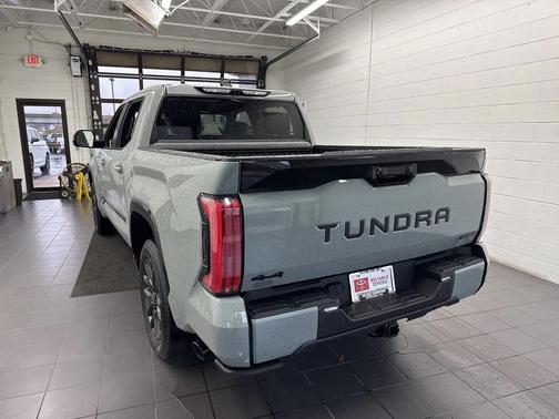 2026 Toyota Tundra Hybrid Platinum