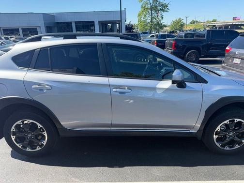 Ice Silver Metallic 2023 Subaru Crosstrek Premium