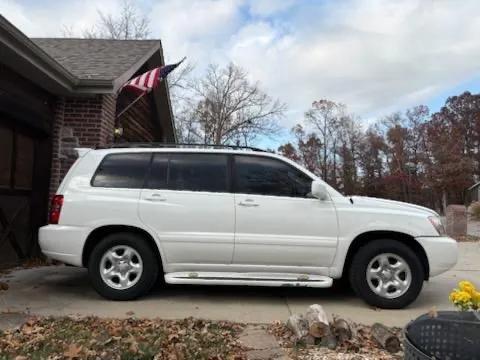 2002 Toyota Highlander Base
