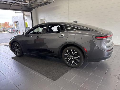 2023 Toyota Crown XLE