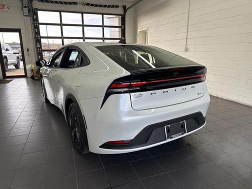 2026 Toyota Prius LE