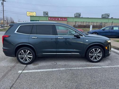 2020 Cadillac XT6 Premium Luxury AWD