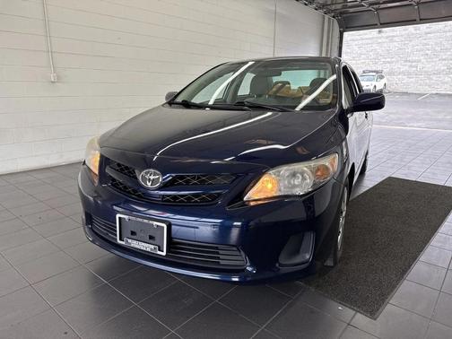 2011 Toyota Corolla LE