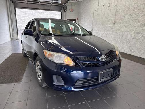 2011 Toyota Corolla LE