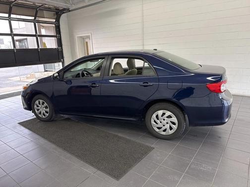 2011 Toyota Corolla LE