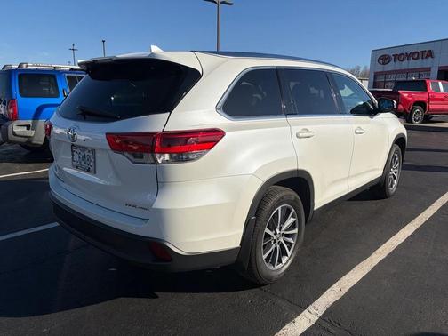 2019 Toyota Highlander XLE
