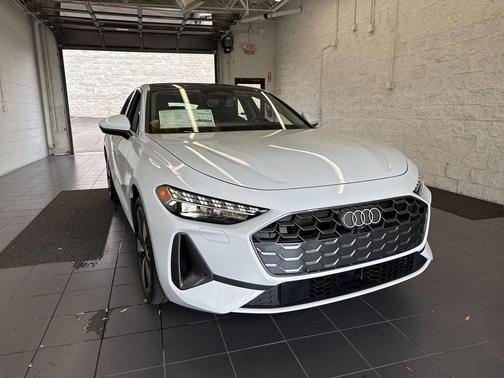 2025 Audi A5 Premium Plus TFSI quattro S tronic