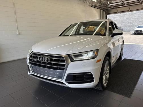 2018 Audi Q5 2.0T Tech Premium