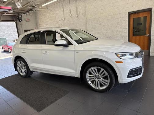 2018 Audi Q5 2.0T Tech Premium