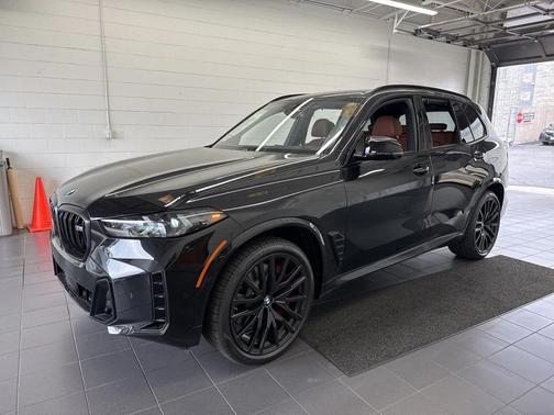 2026 BMW X5 M60i
