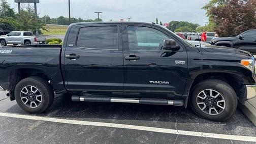 2016 Toyota Tundra SR5