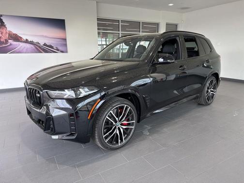 Black Sapphire Metallic 2026 BMW X5 M60i