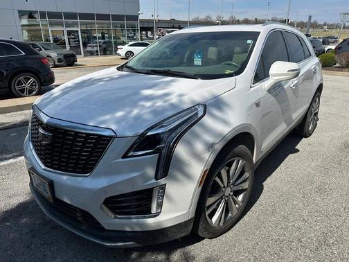 2023 Cadillac XT5 Premium Luxury