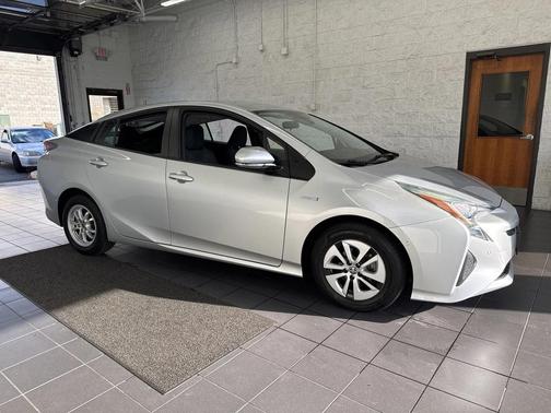 2018 Toyota Prius Two