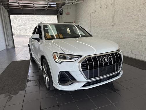 2020 Audi Q3 45 S line Premium Plus