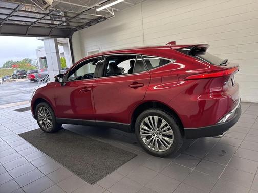 2022 Toyota Venza Limited