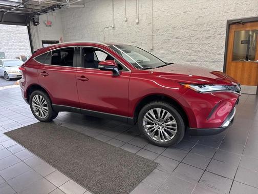 2022 Toyota Venza Limited