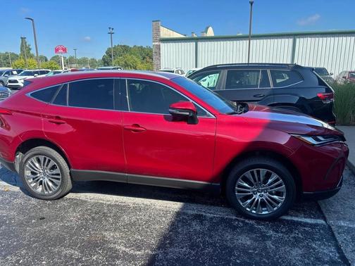 2022 Toyota Venza Limited